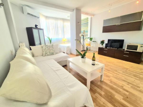 El Mono de Torre del Mar Eco Apartment with Swimming Pool